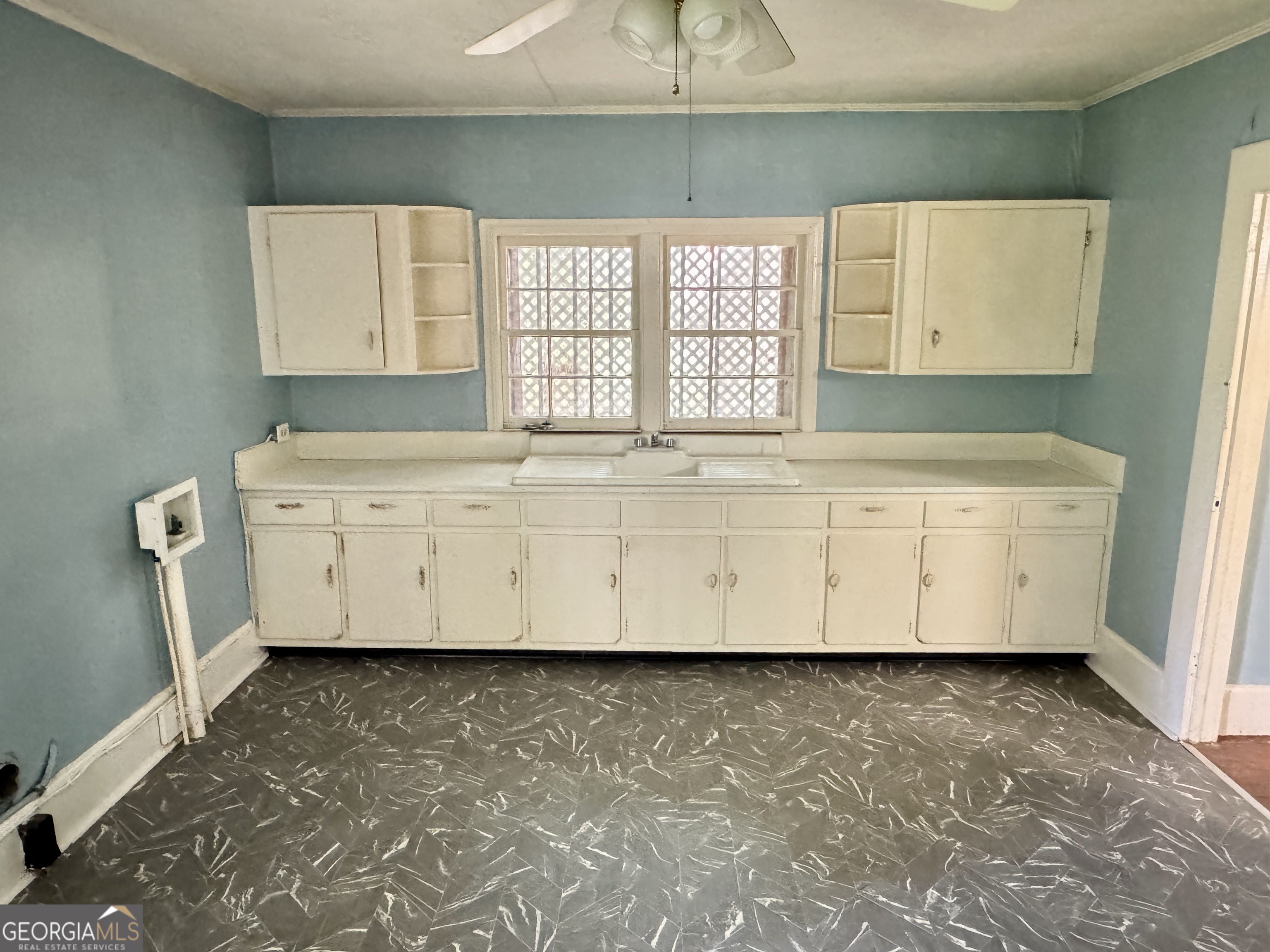 3767 Fairmont Avenue Property Photo 9