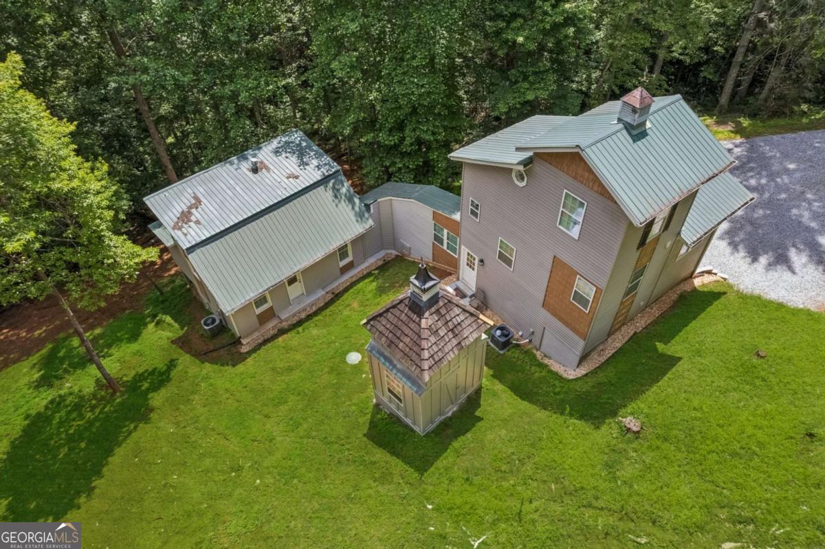 375 Deerfield Drive Property Photo 3