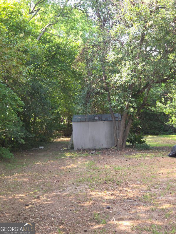 1289 Hillridge Drive Property Photo 2