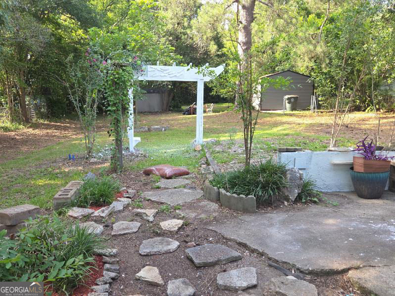 1289 Hillridge Drive Property Photo 3