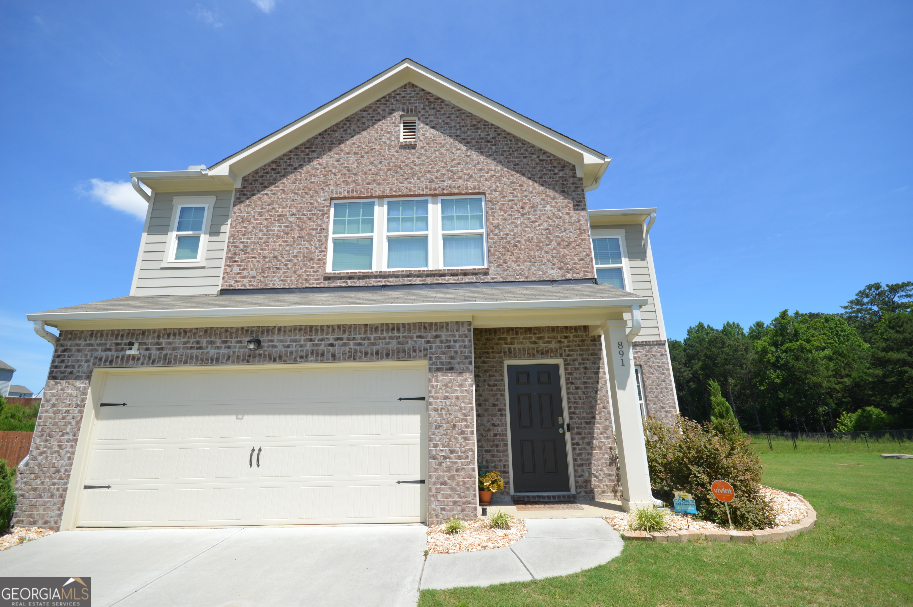 891 Feldman Chase