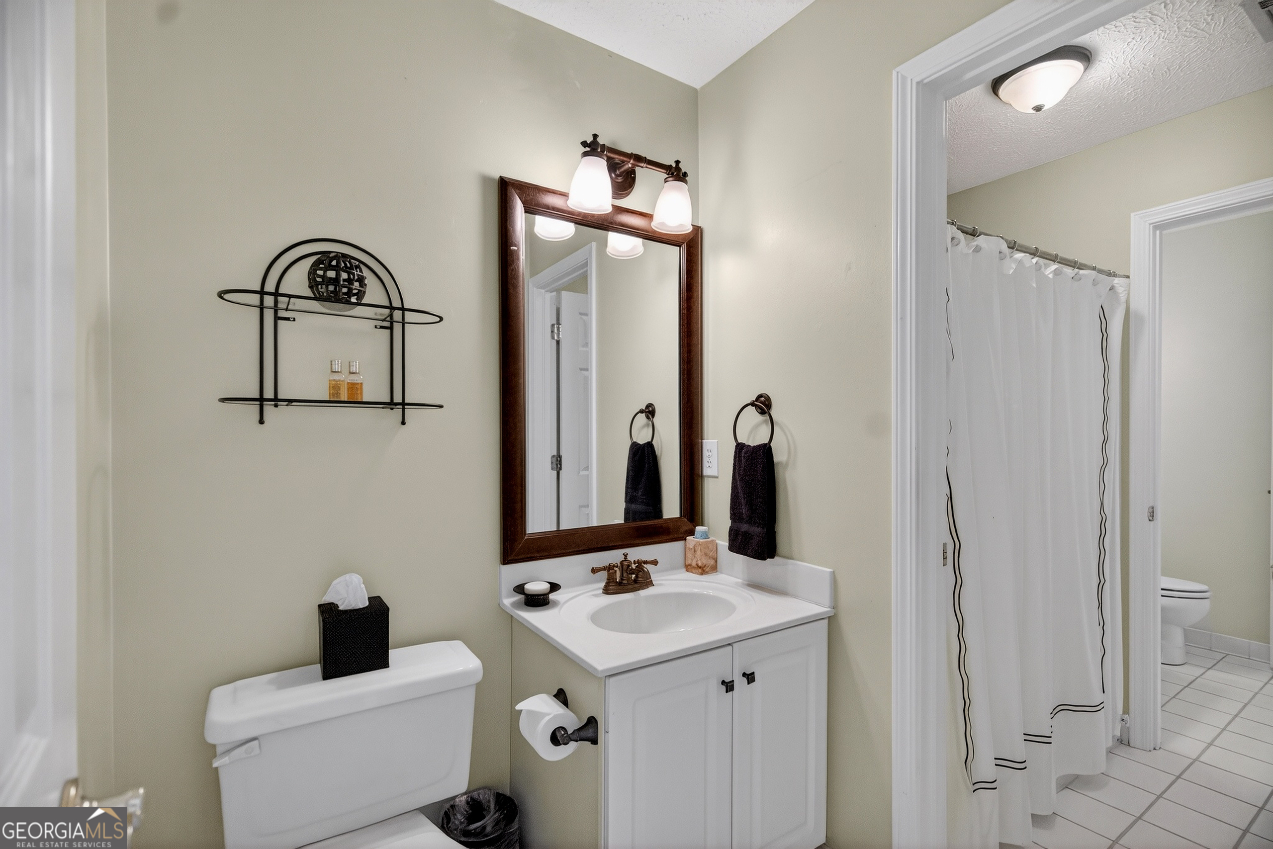 102 Cameron Pointe Drive Property Photo 34