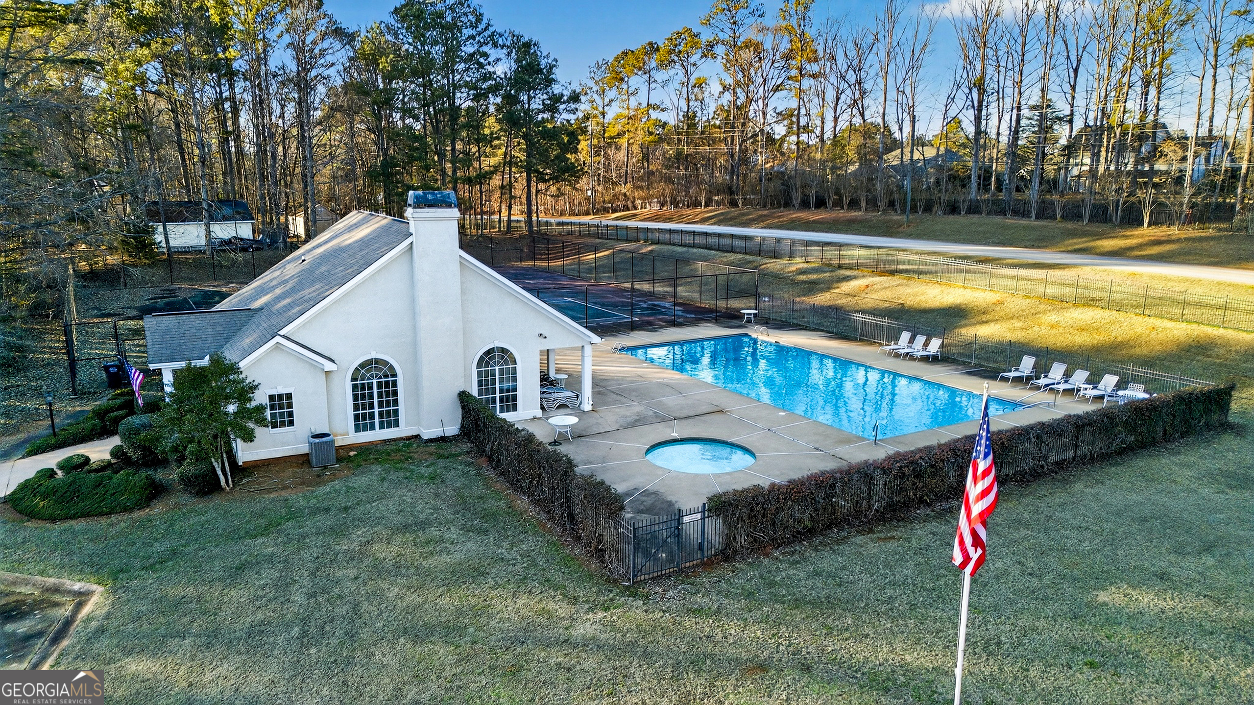 102 Cameron Pointe Drive Property Photo 46
