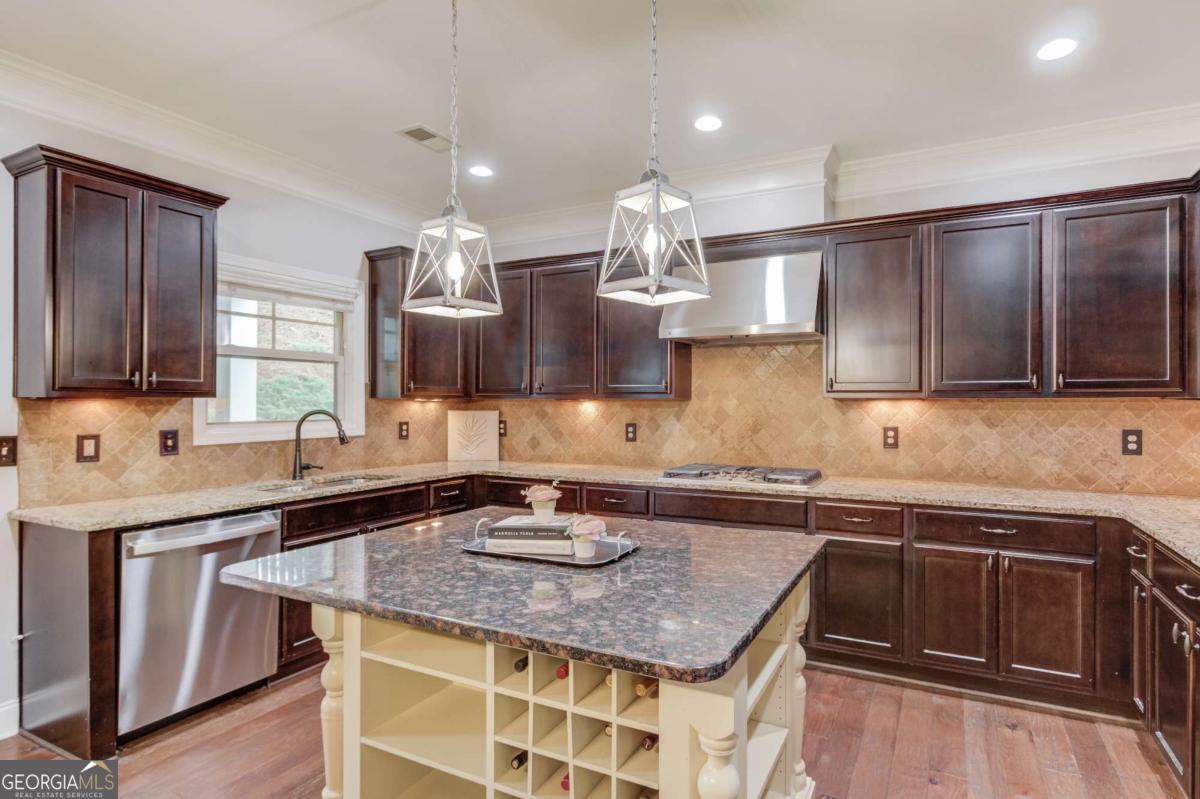 6005 Deer Walk Trail Property Photo 13