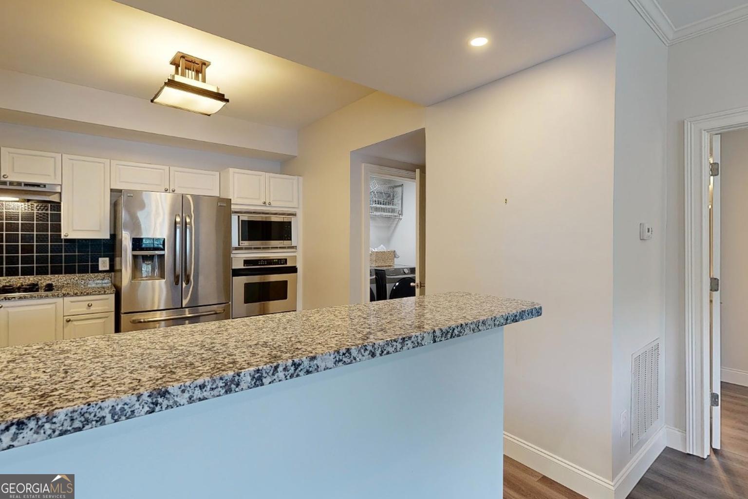 3275 Lenox Road Ne Apt 413 Property Photo 8