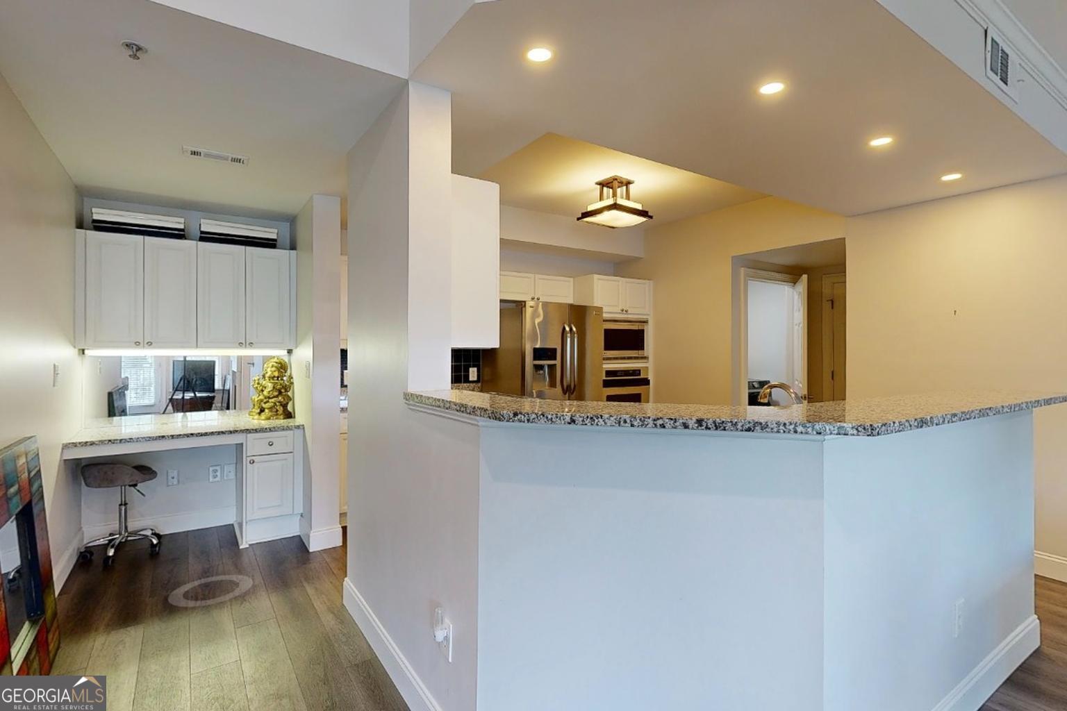 3275 Lenox Road Ne Apt 413 Property Photo 15