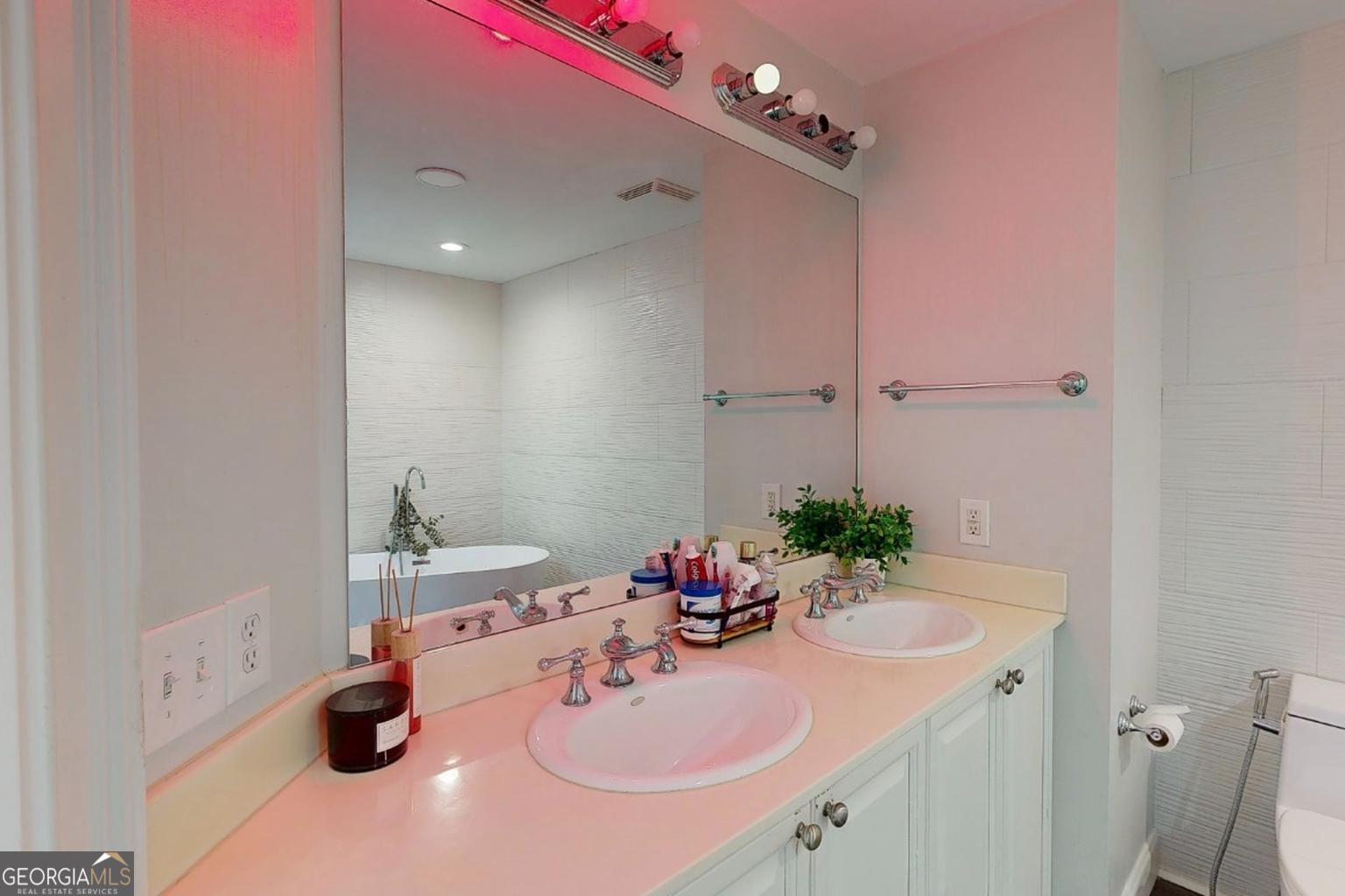 3275 Lenox Road Ne Apt 413 Property Photo 19