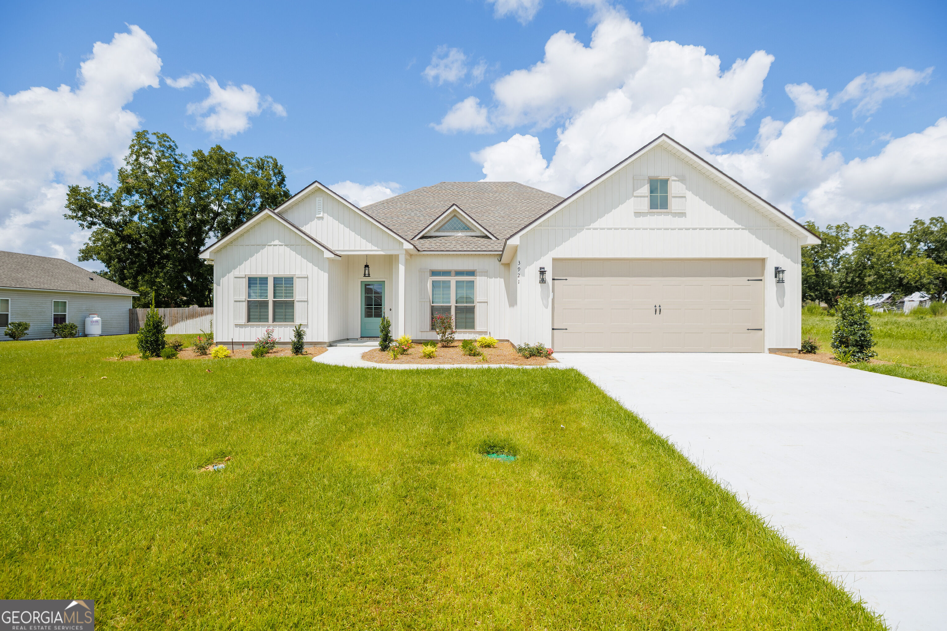 3921 Bull Run
