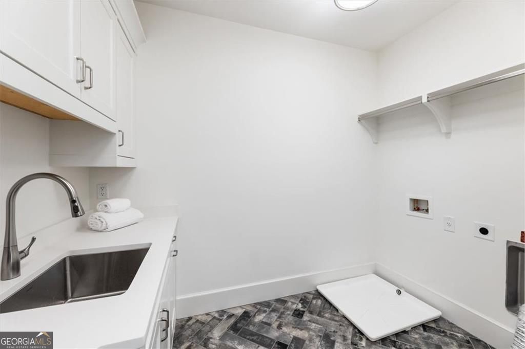 212 Brooke Drive Property Photo 67