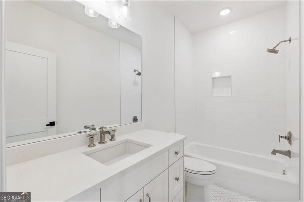 212 Brooke Drive Property Photo 69