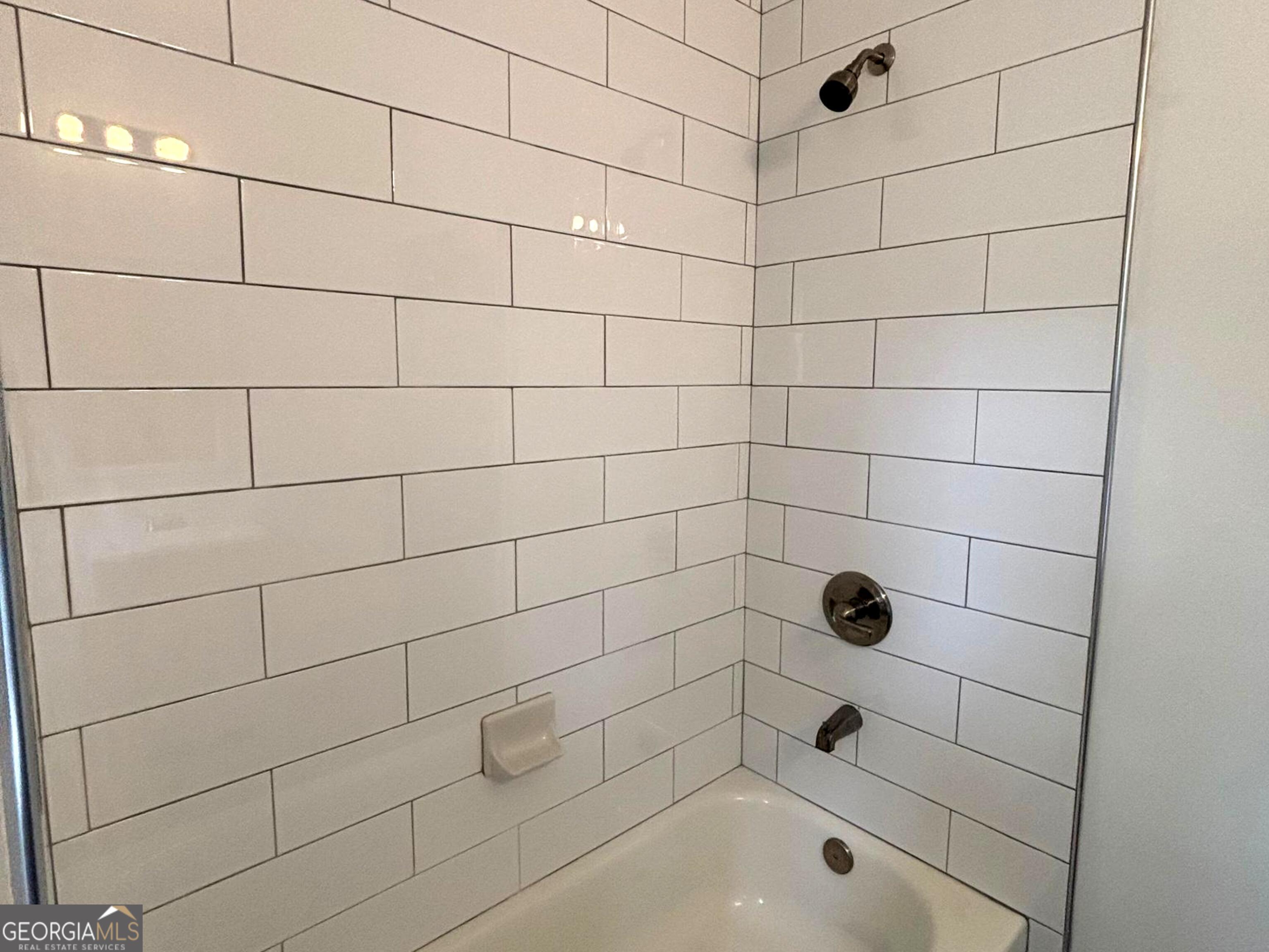 1100 Houston Street Property Photo 5