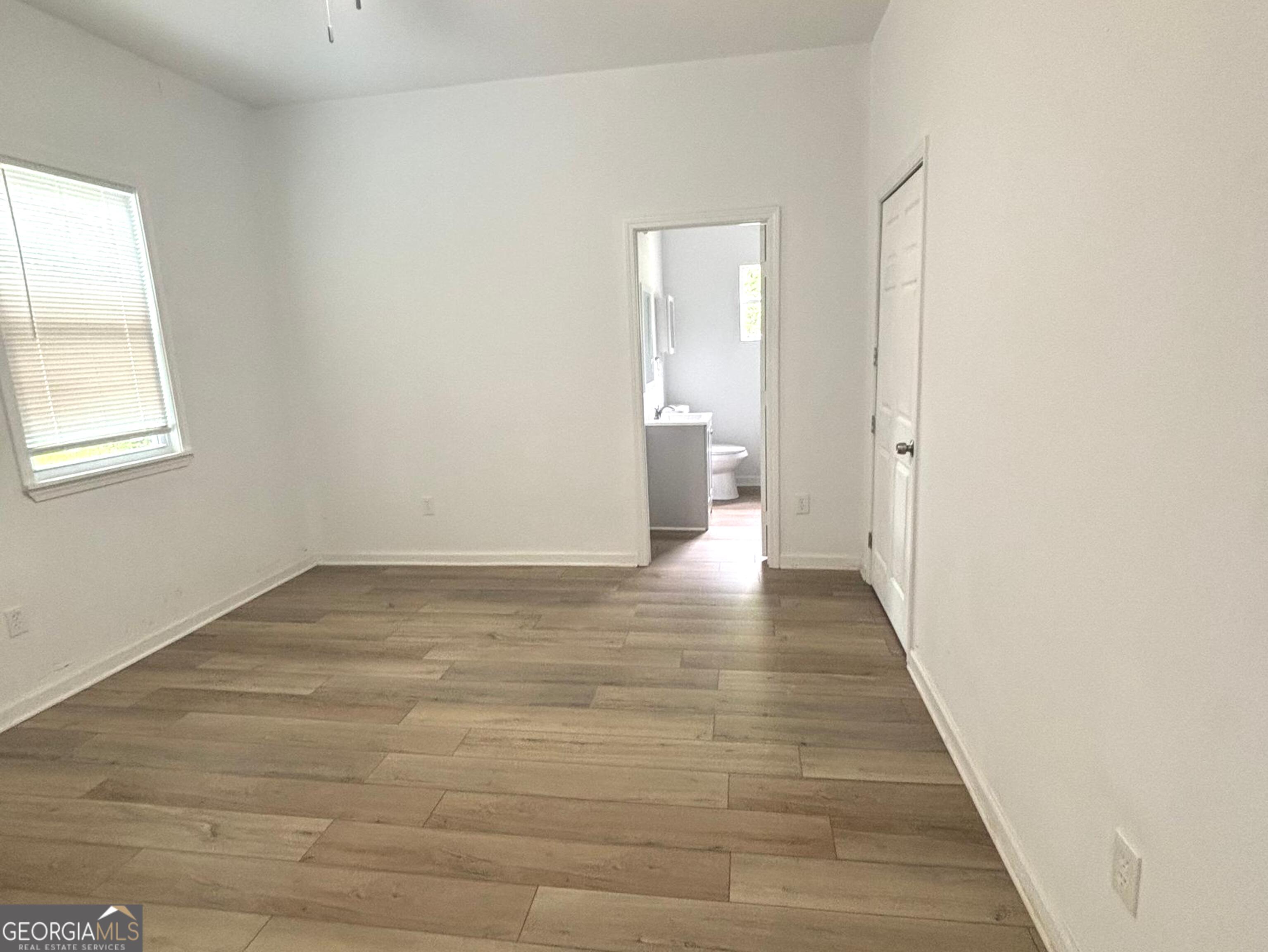 1100 Houston Street Property Photo 17