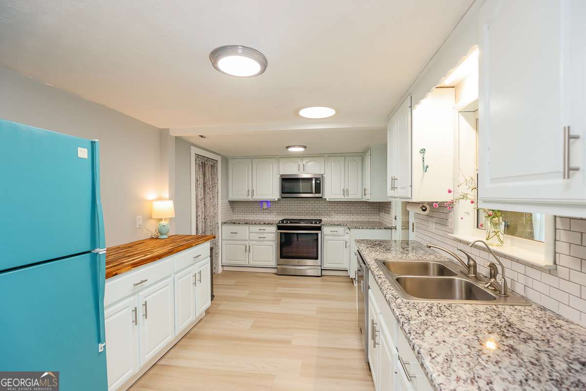 1492 Sand Hill Road Property Photo 12