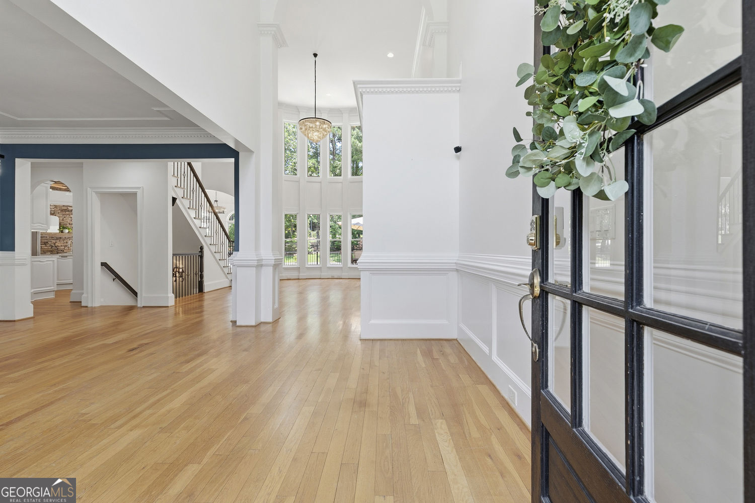 2373 Bronze Oak Lane Property Photo 5