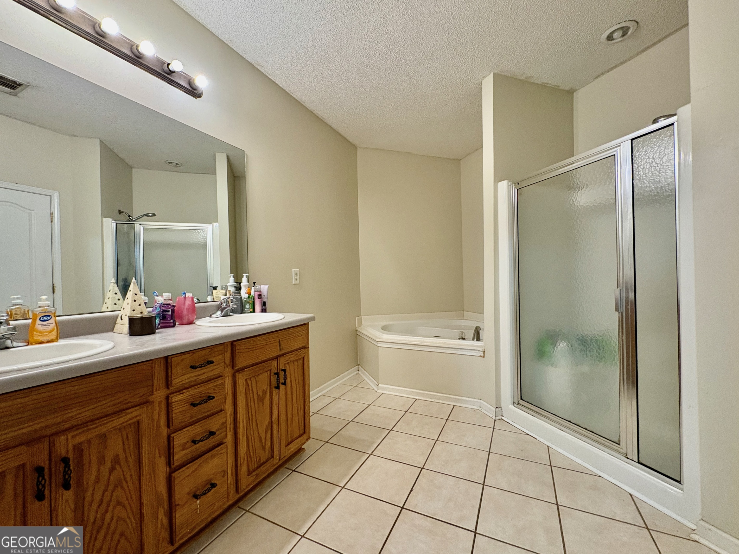 105 Yarrow Boulevard Property Photo 12
