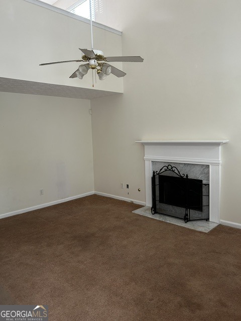 9592 Lakeview Circle Property Photo 2