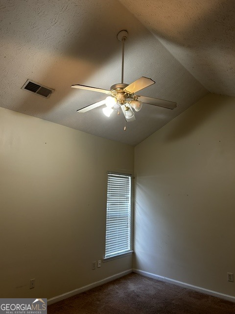 9592 Lakeview Circle Property Photo 8