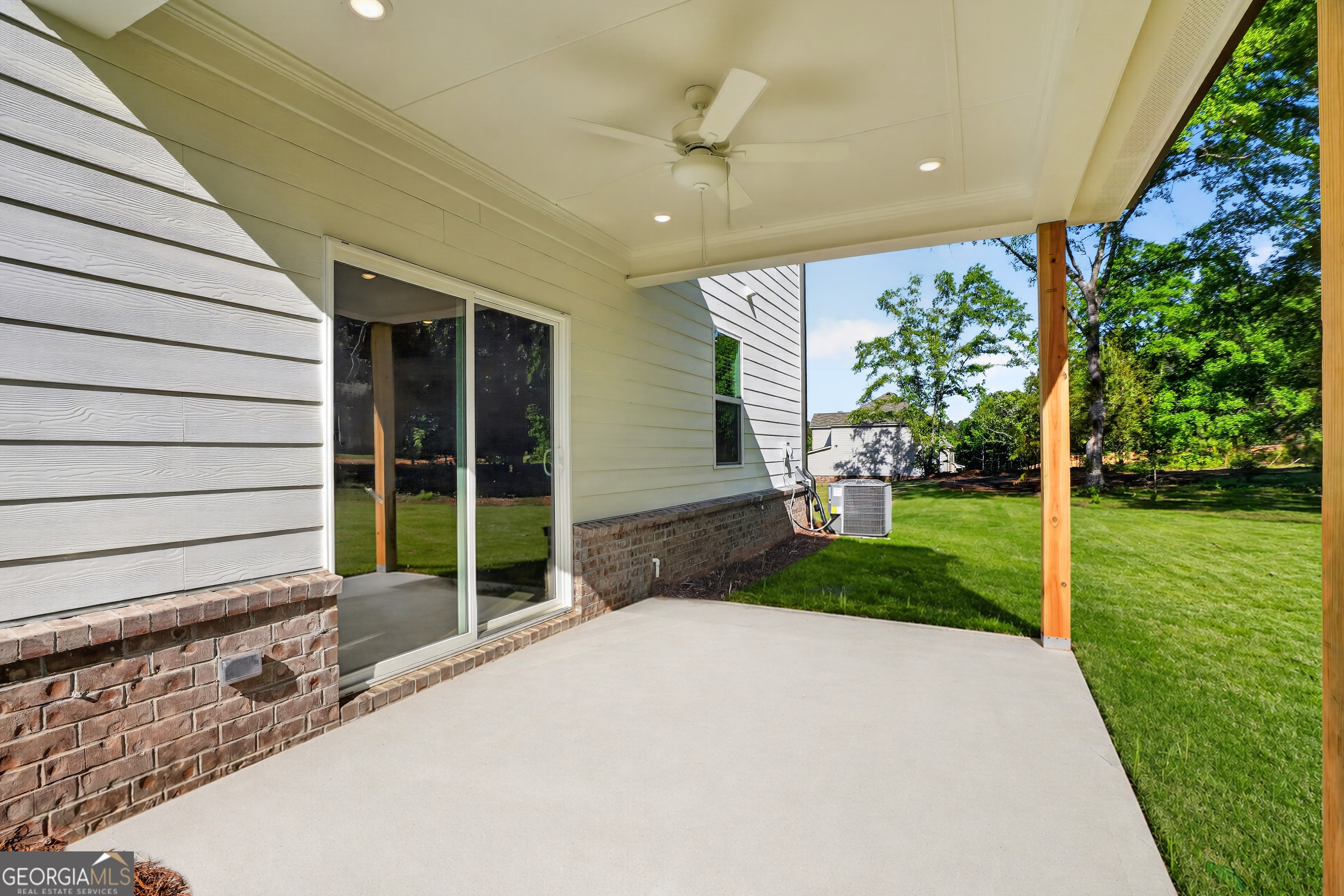 408 Panther Creek Lane Property Photo 6