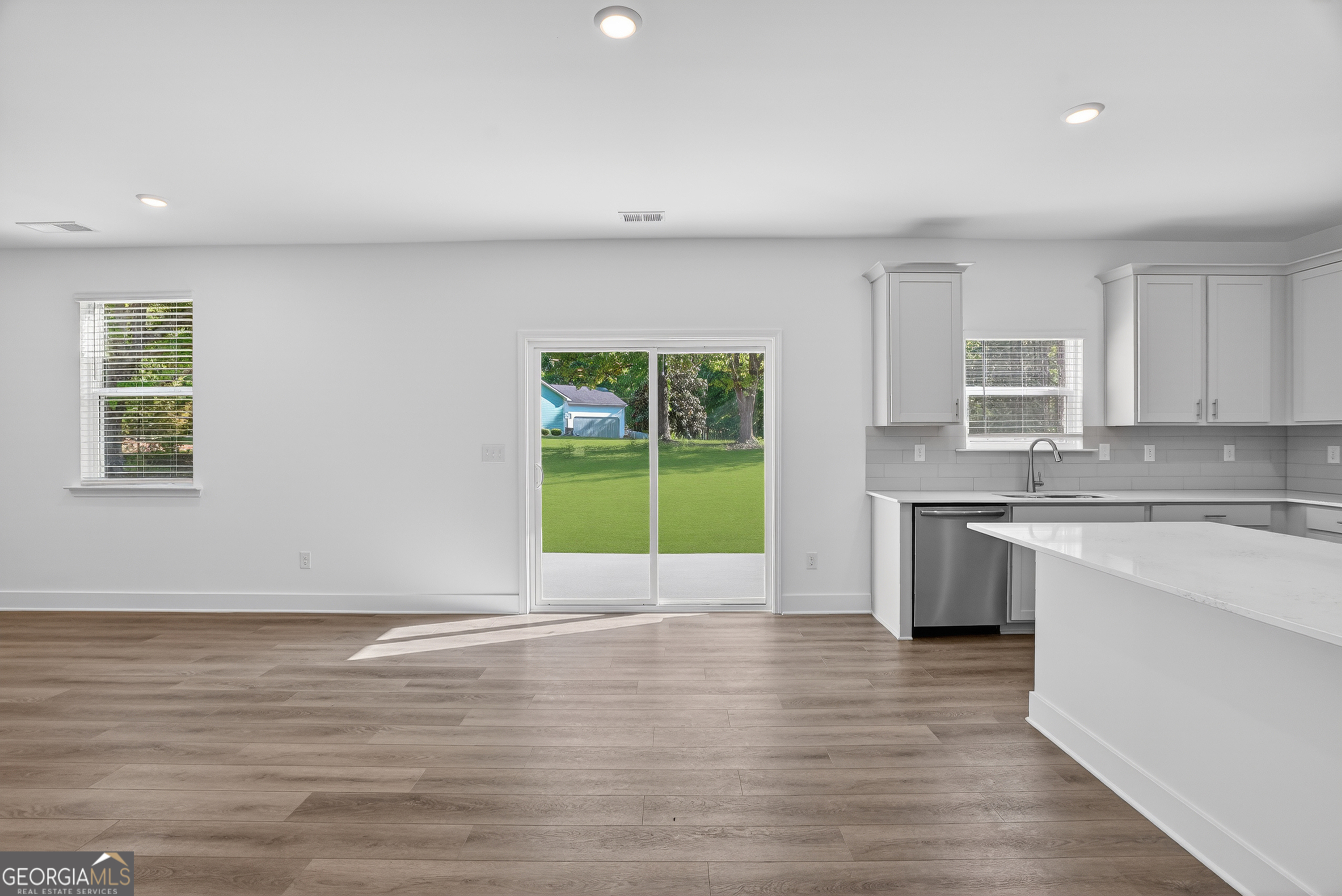 408 Panther Creek Lane Property Photo 12