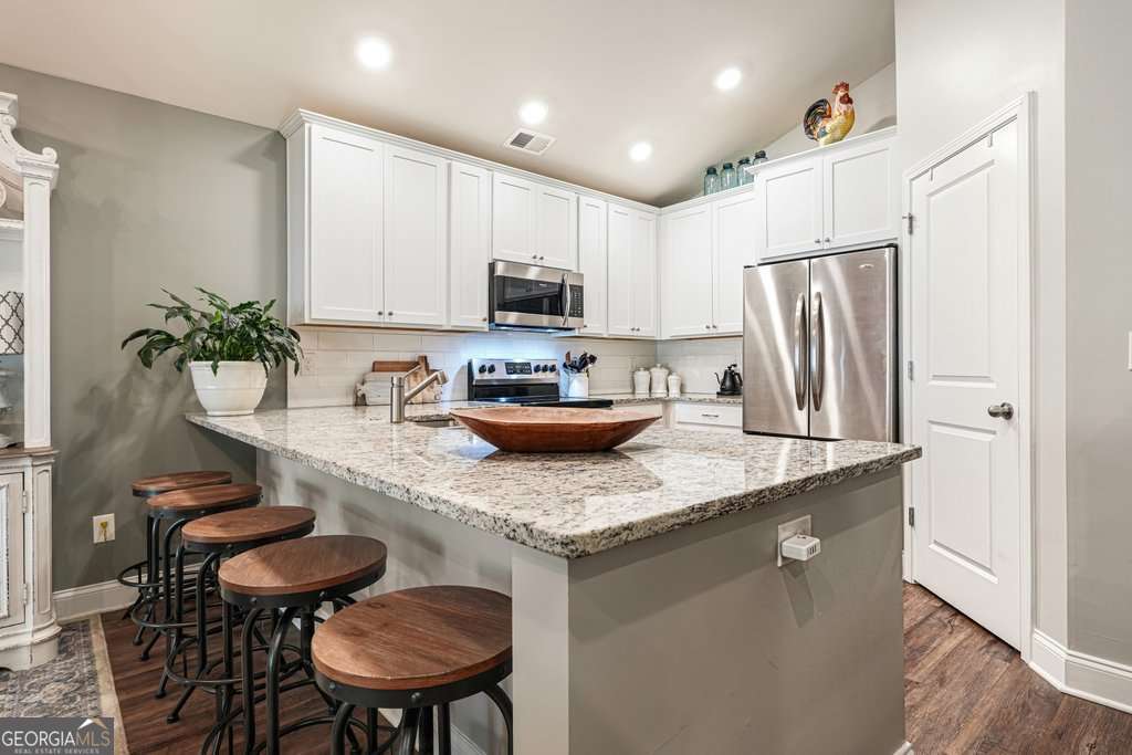110 Cherry Court Property Photo 16