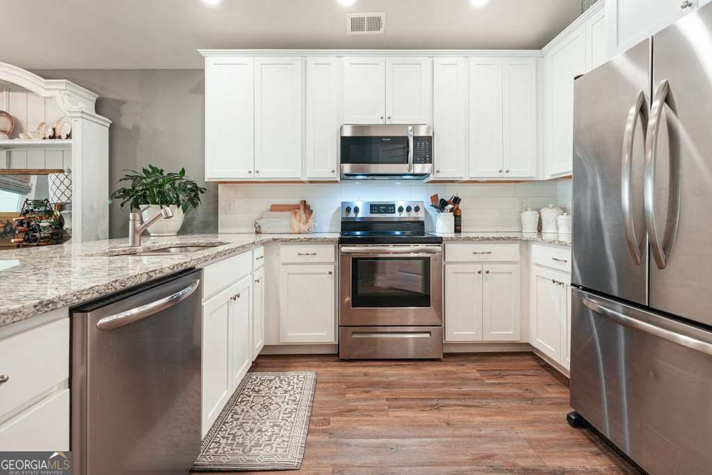 110 Cherry Court Property Photo 20