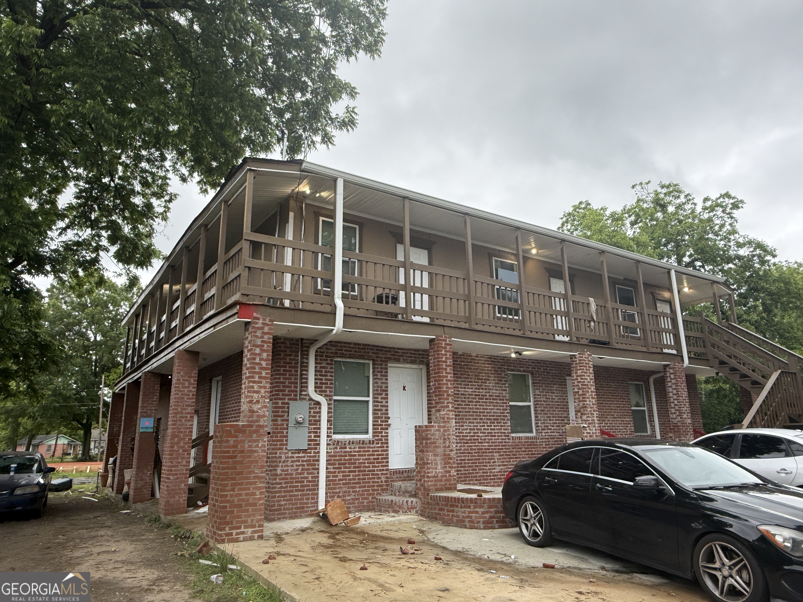 1011 Pine Street Property Photo 5