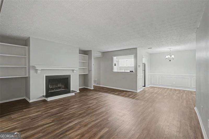 319 Smokerise Circle Se Property Photo 7