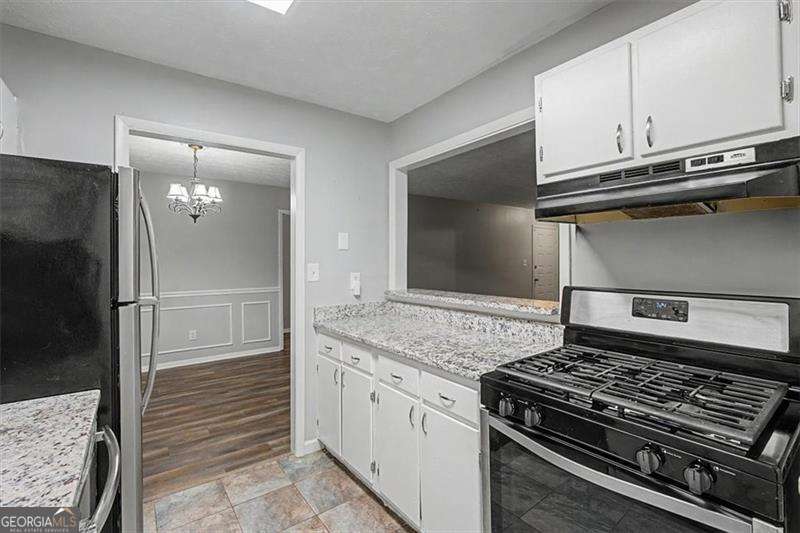 319 Smokerise Circle Se Property Photo 16