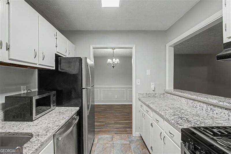319 Smokerise Circle Se Property Photo 17
