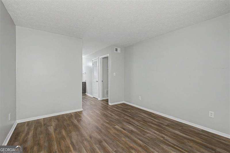 319 Smokerise Circle Se Property Photo 27