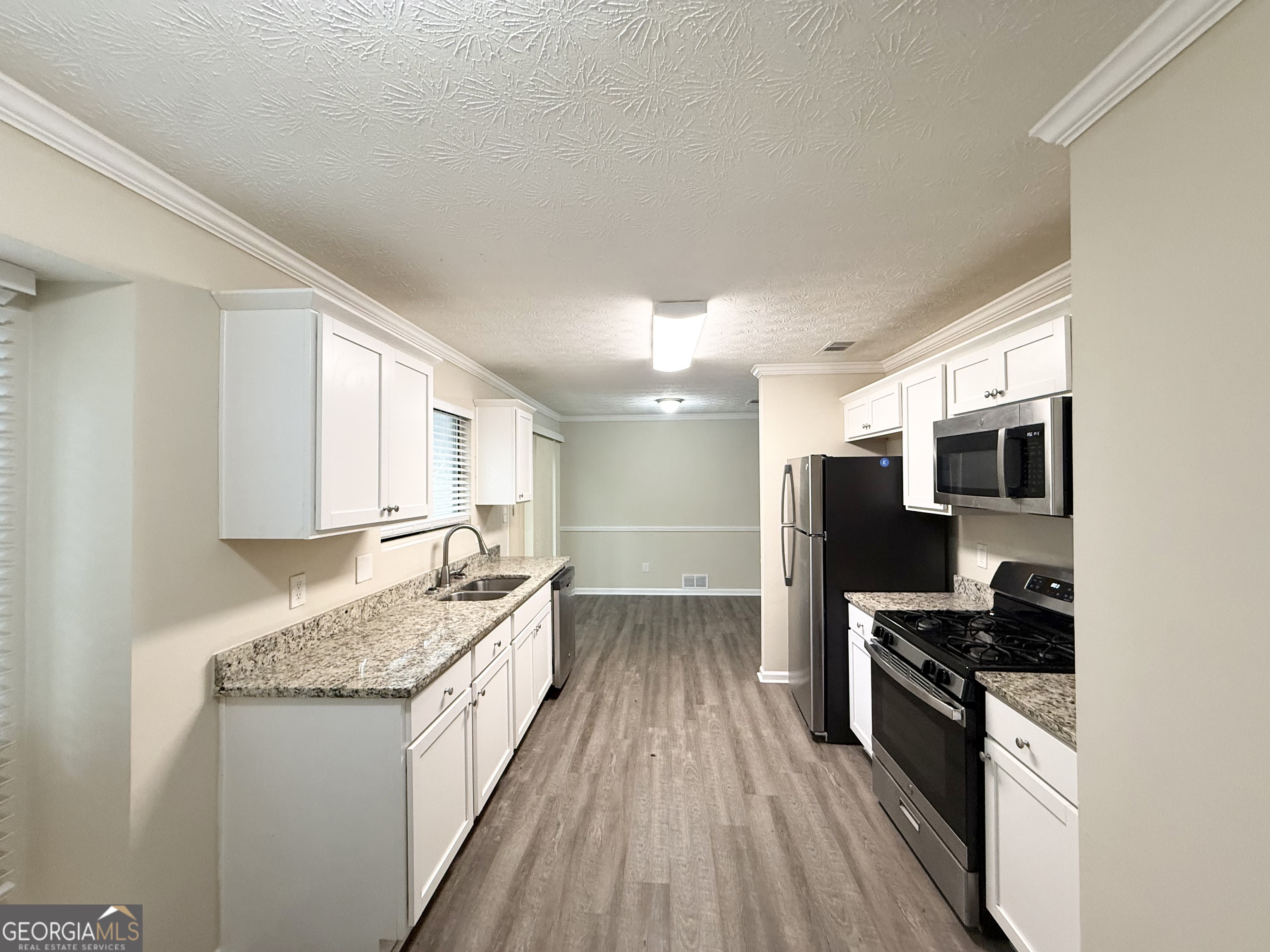 4751 White Oak Path Property Photo 7
