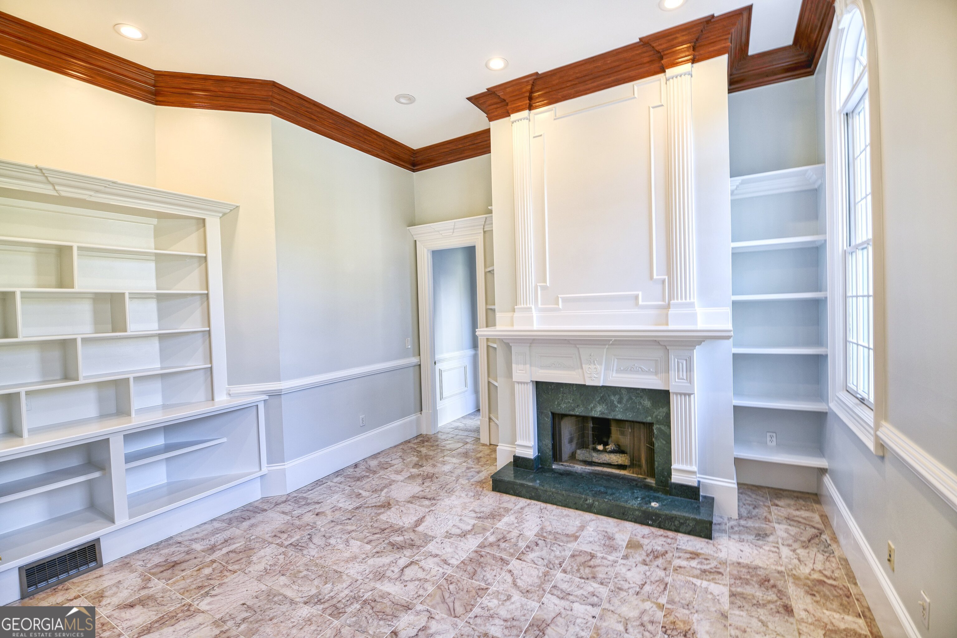 6020 Riverside Drive Property Photo 49