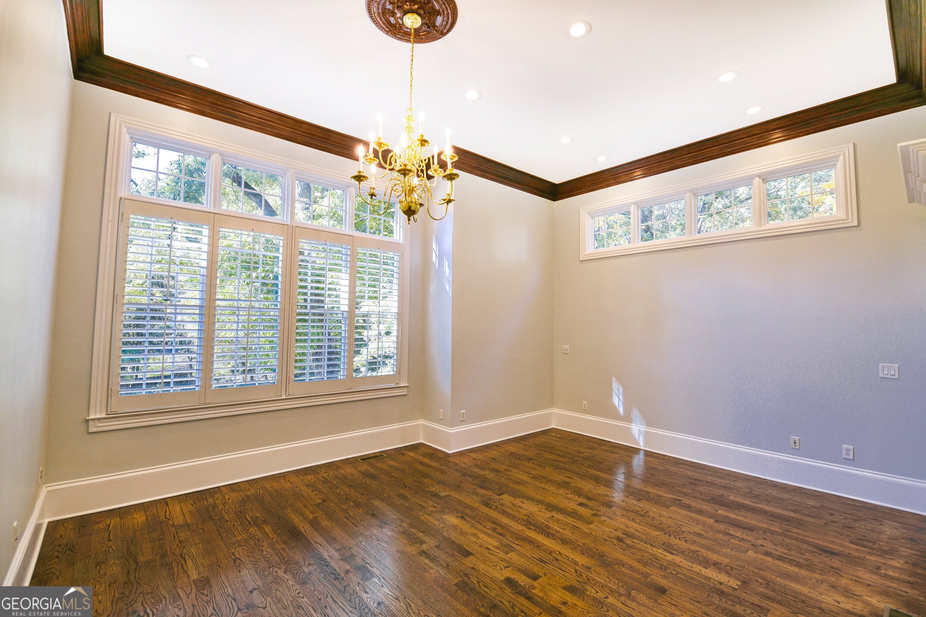 6020 Riverside Drive Property Photo 52