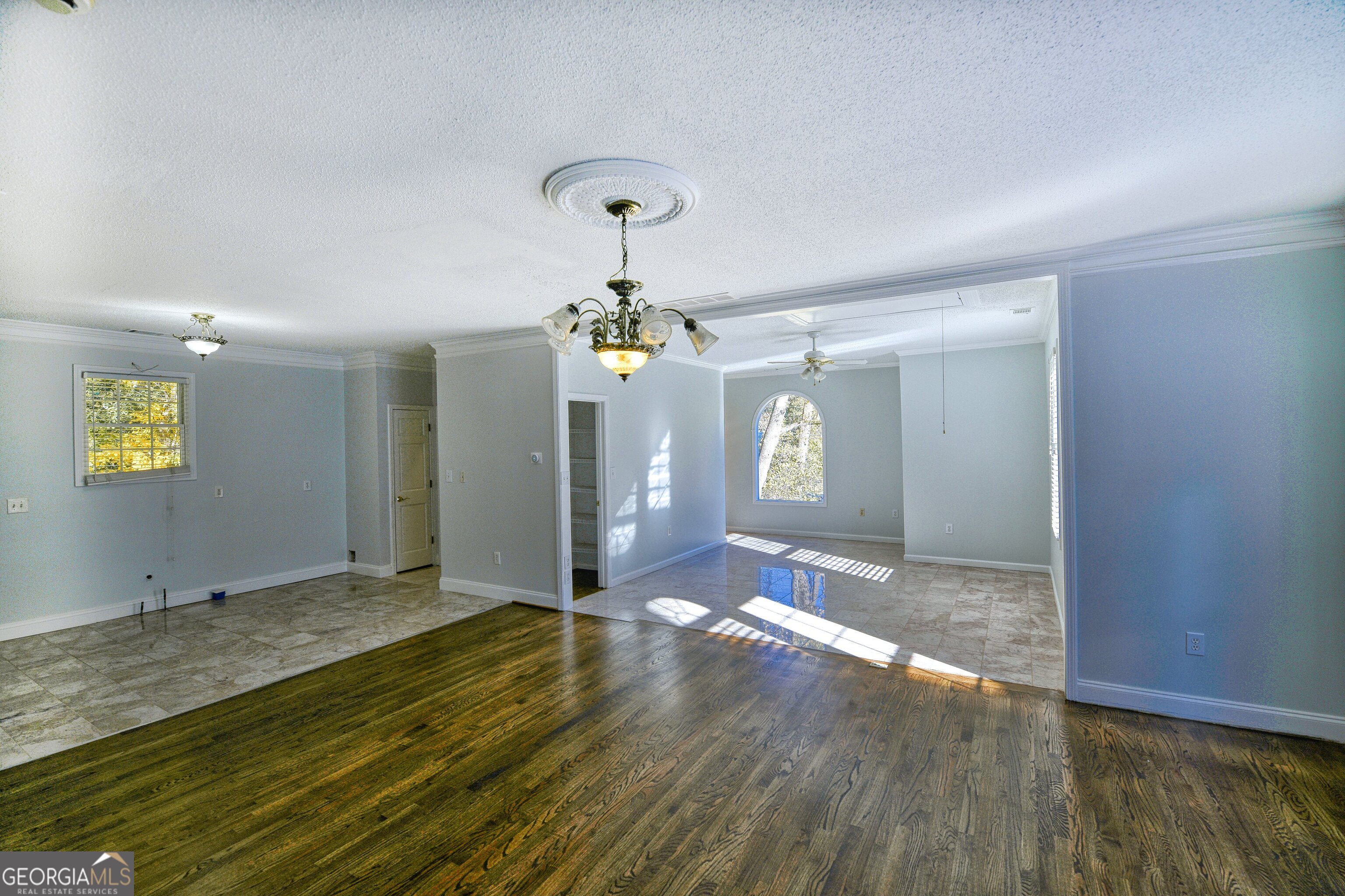 6020 Riverside Drive Property Photo 66