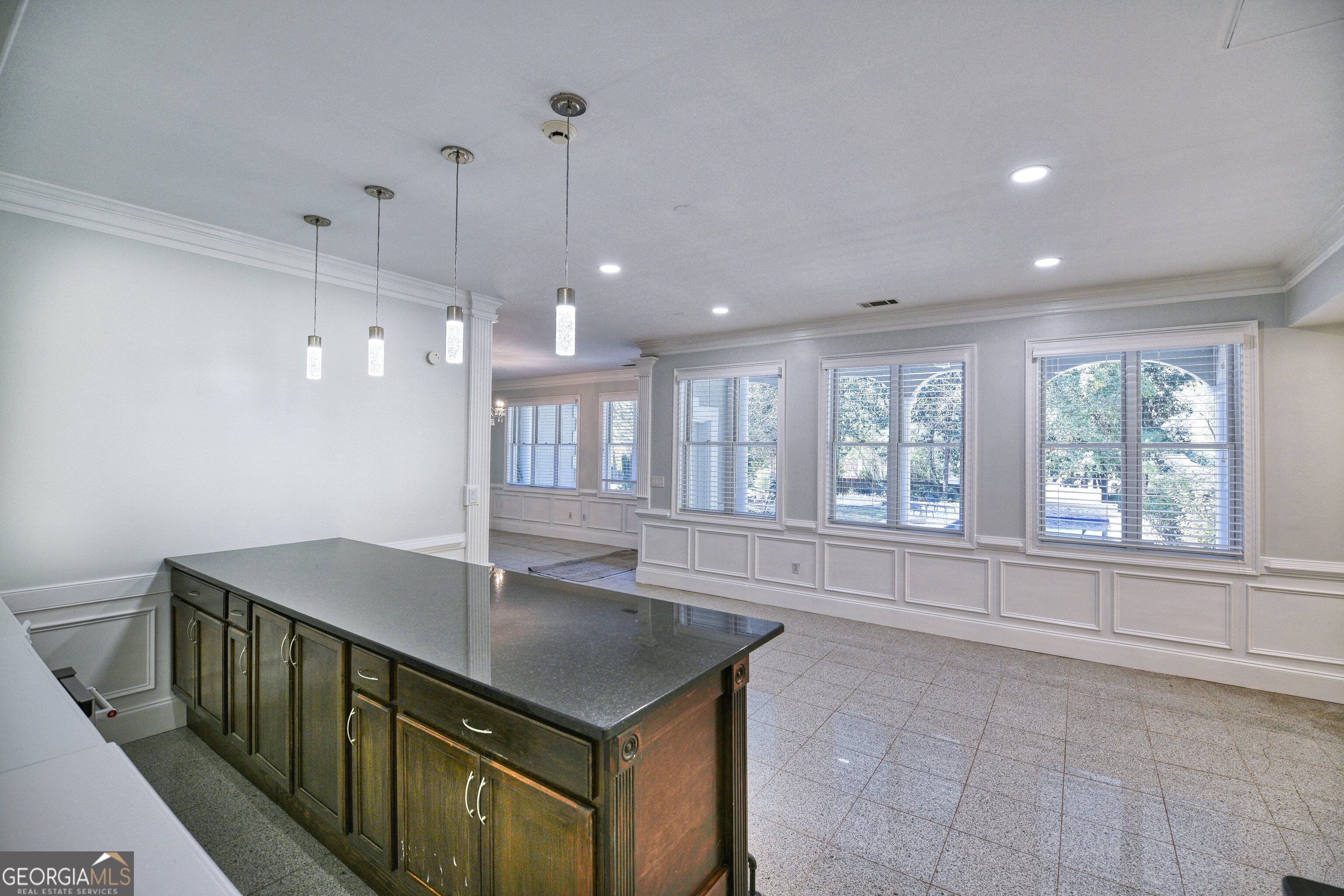 6020 Riverside Drive Property Photo 74