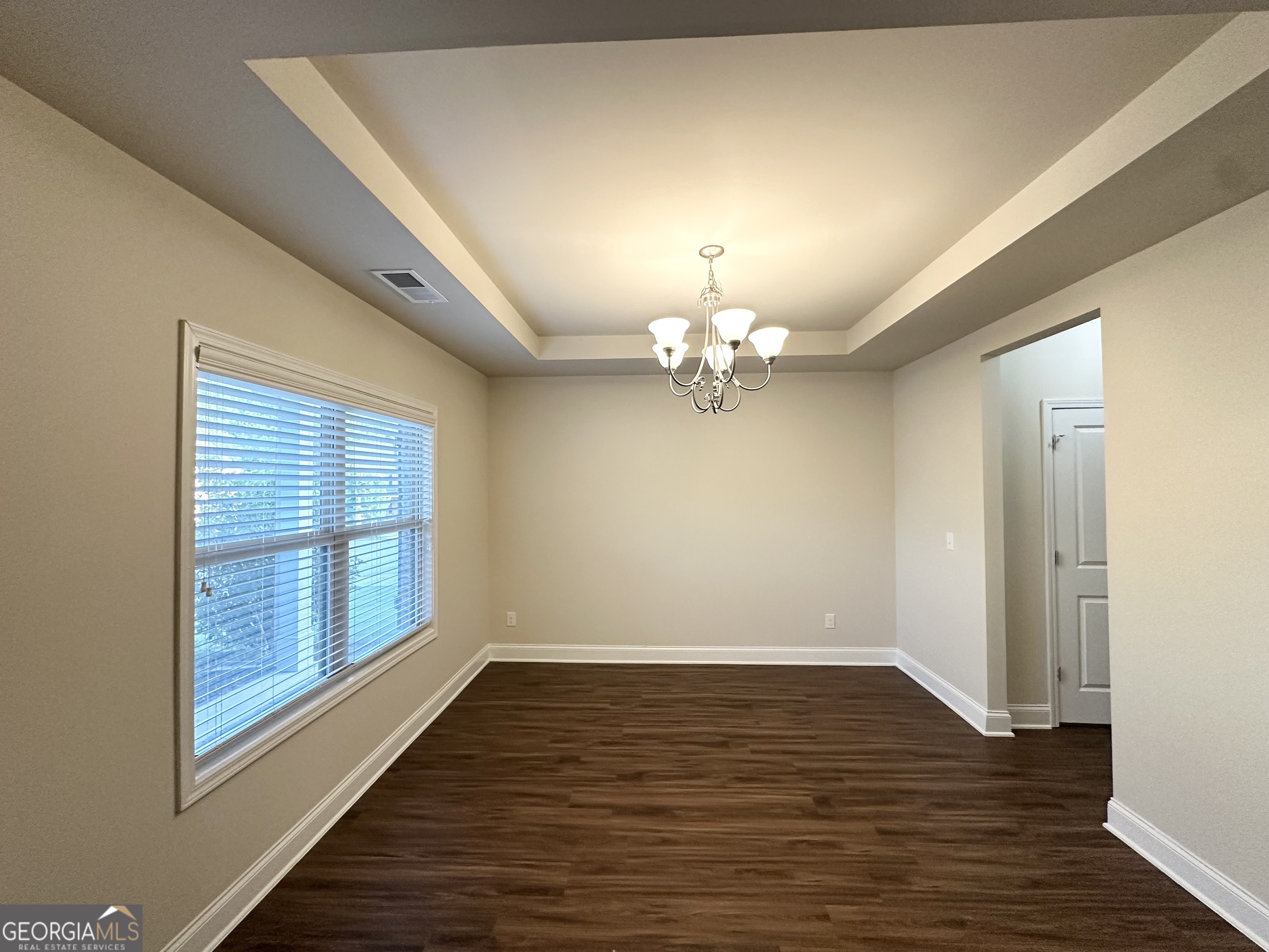 124 Donegal Way Property Photo 3