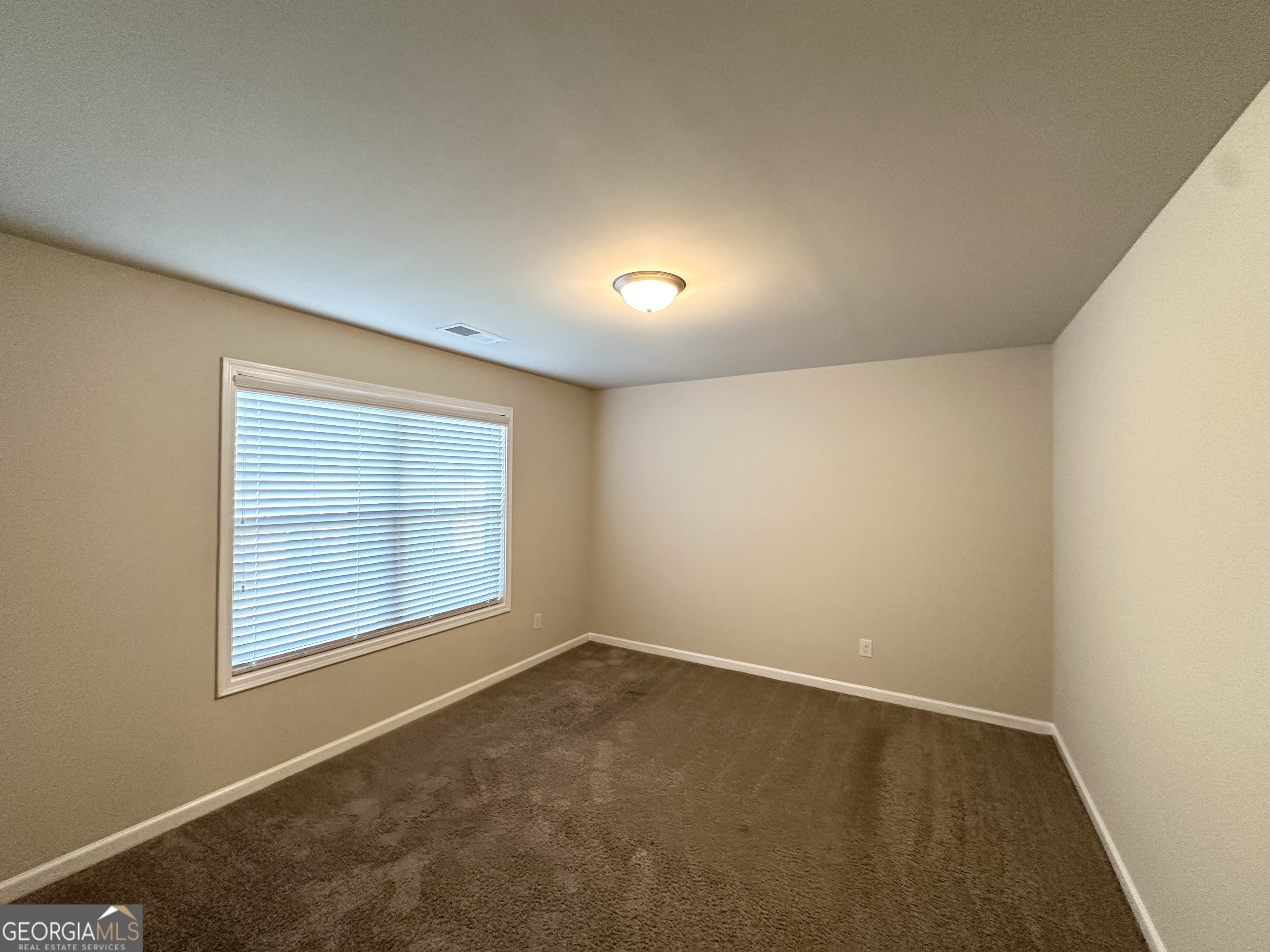 124 Donegal Way Property Photo 10