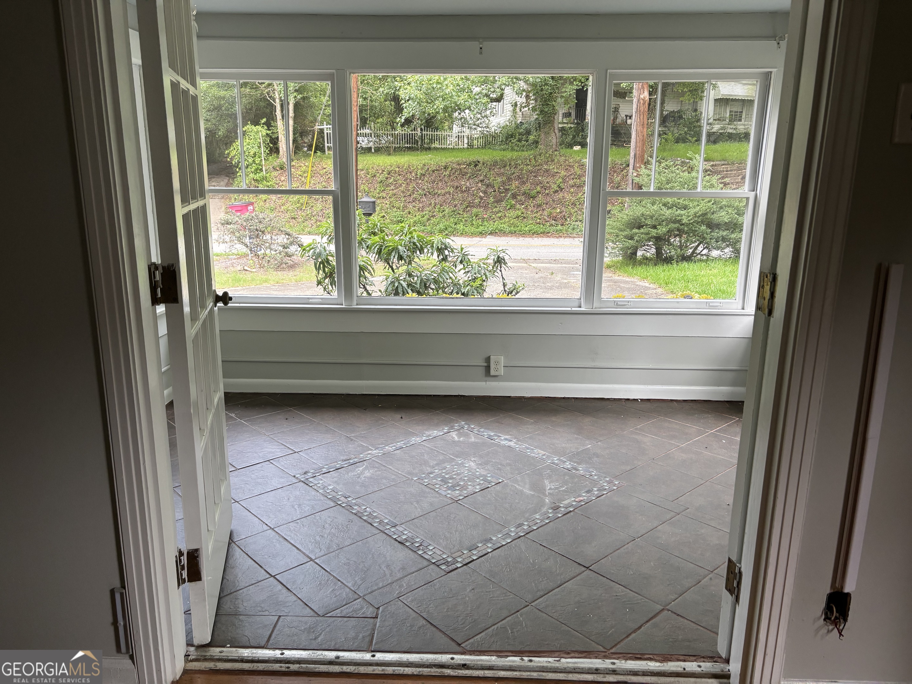 1194 Briarcliff Road Property Photo 11