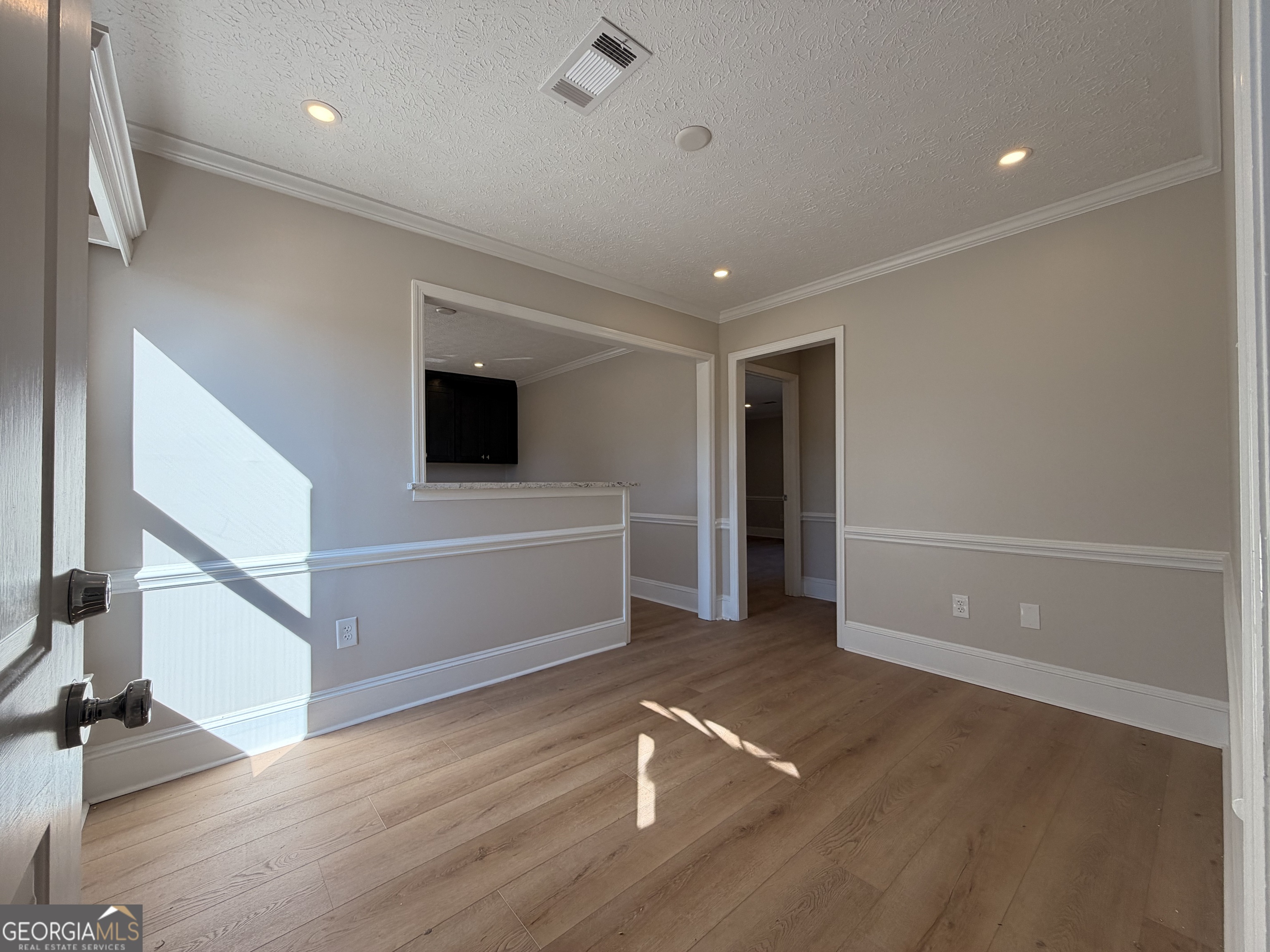 1165 Cedar Shoals Drive Property Photo 4