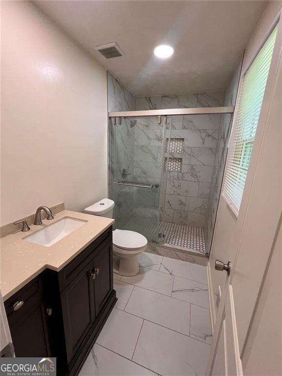 2768 Majestic Circle Property Photo 3