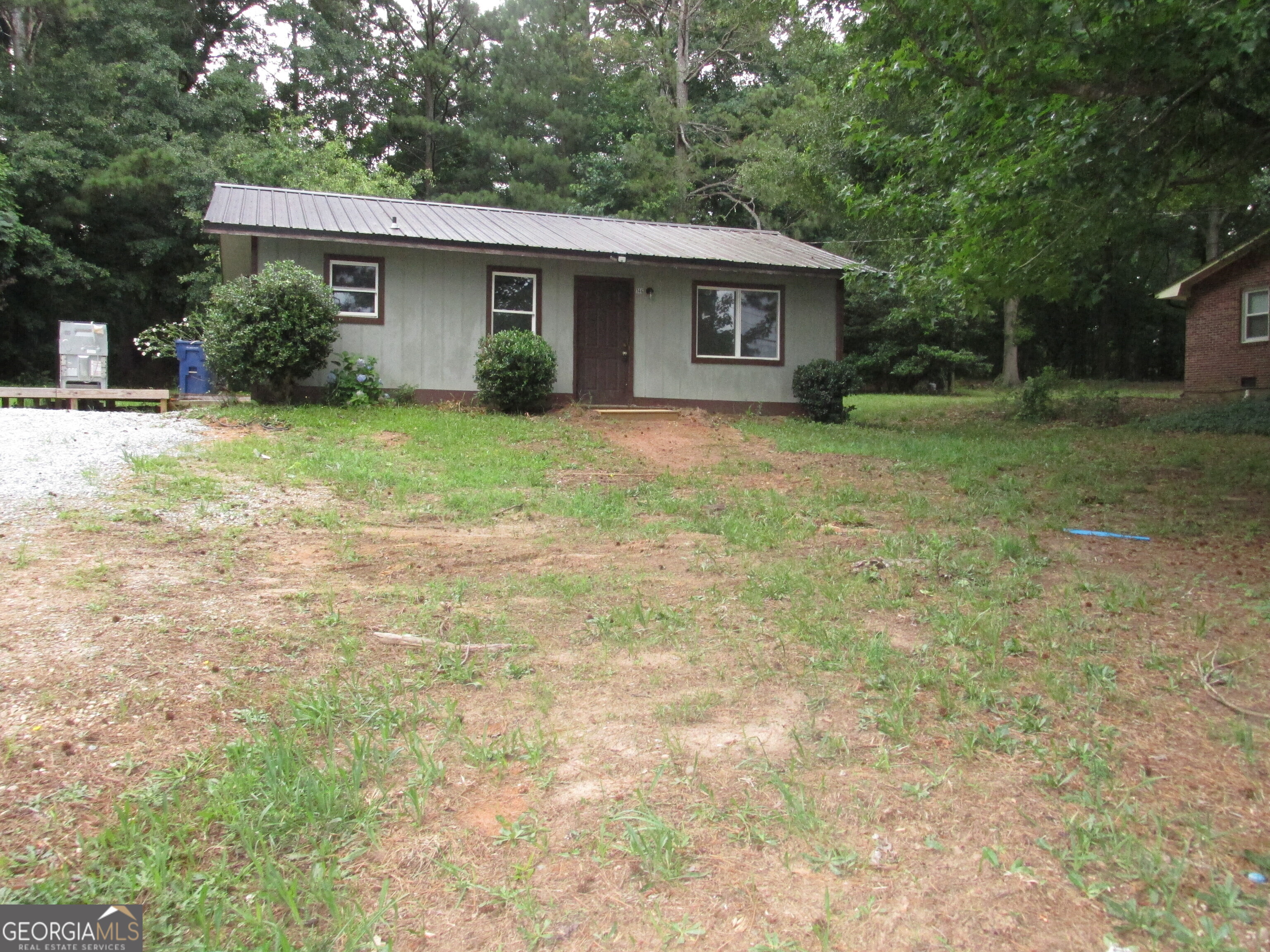 146 E Wright Street Property Photo 2