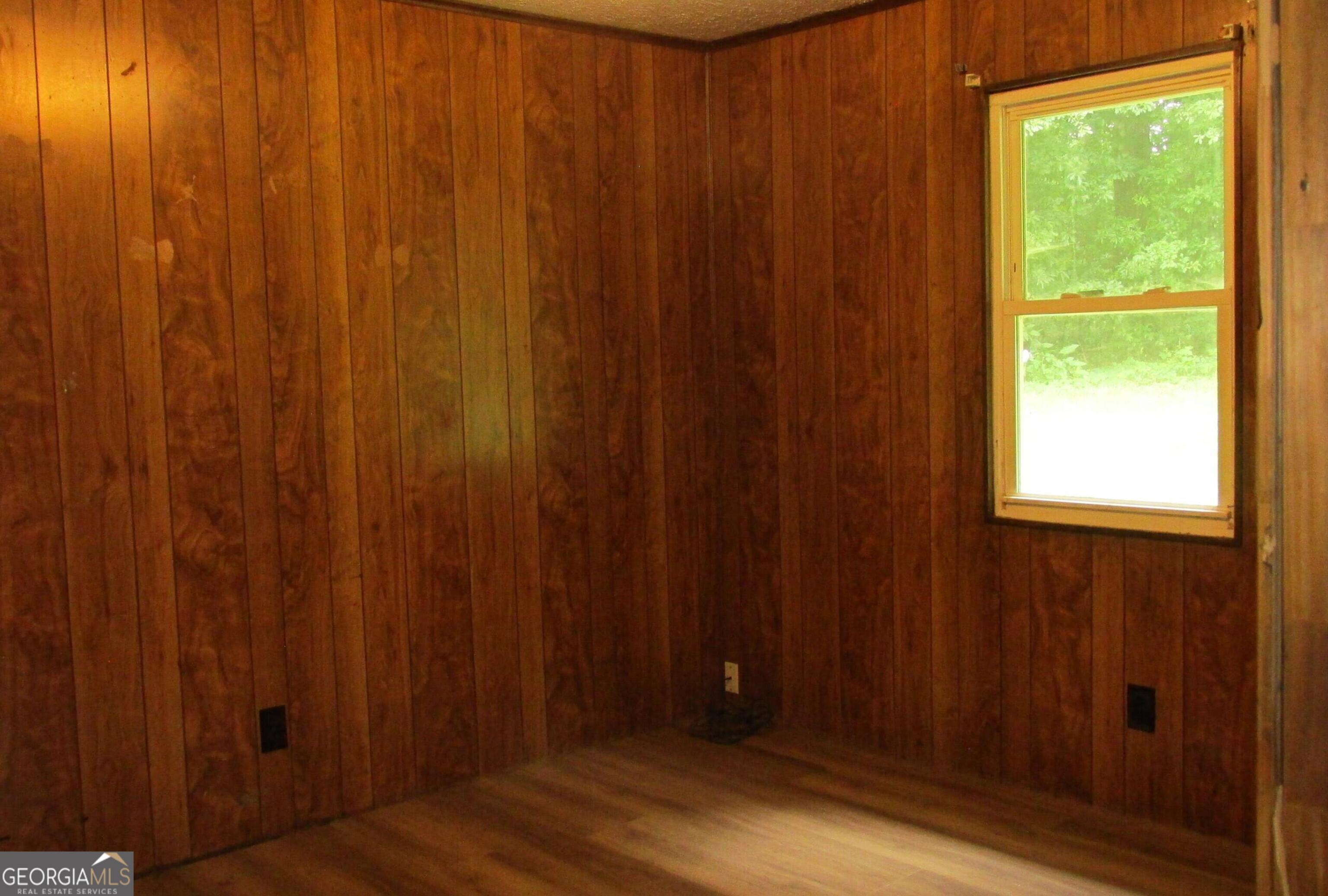 146 E Wright Street Property Photo 10