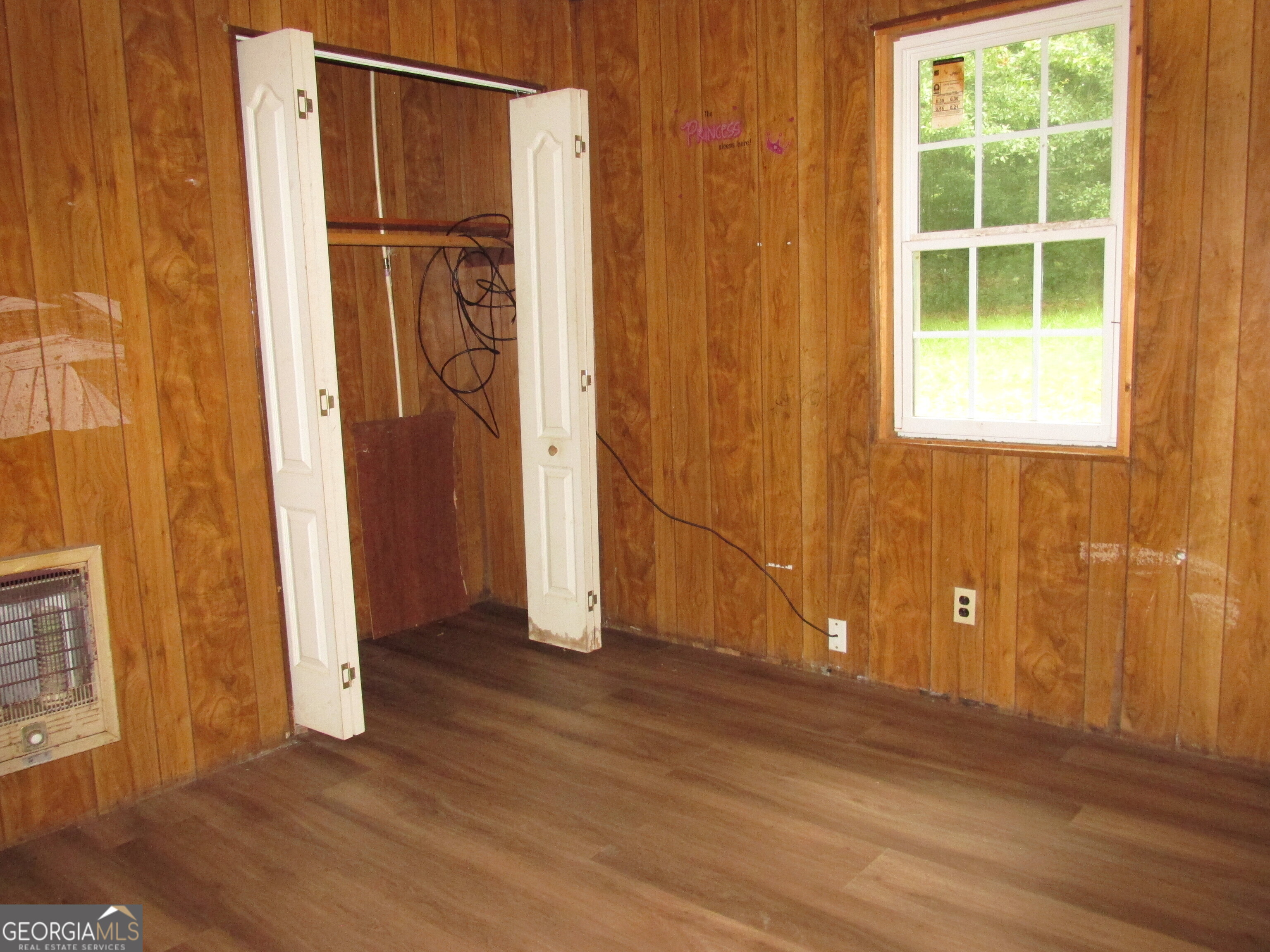 146 E Wright Street Property Photo 12
