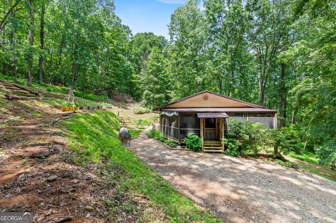 210 McDaniel Lane