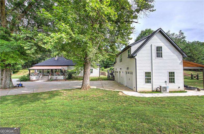 182 Henry Mack Hill Road Property Photo 3