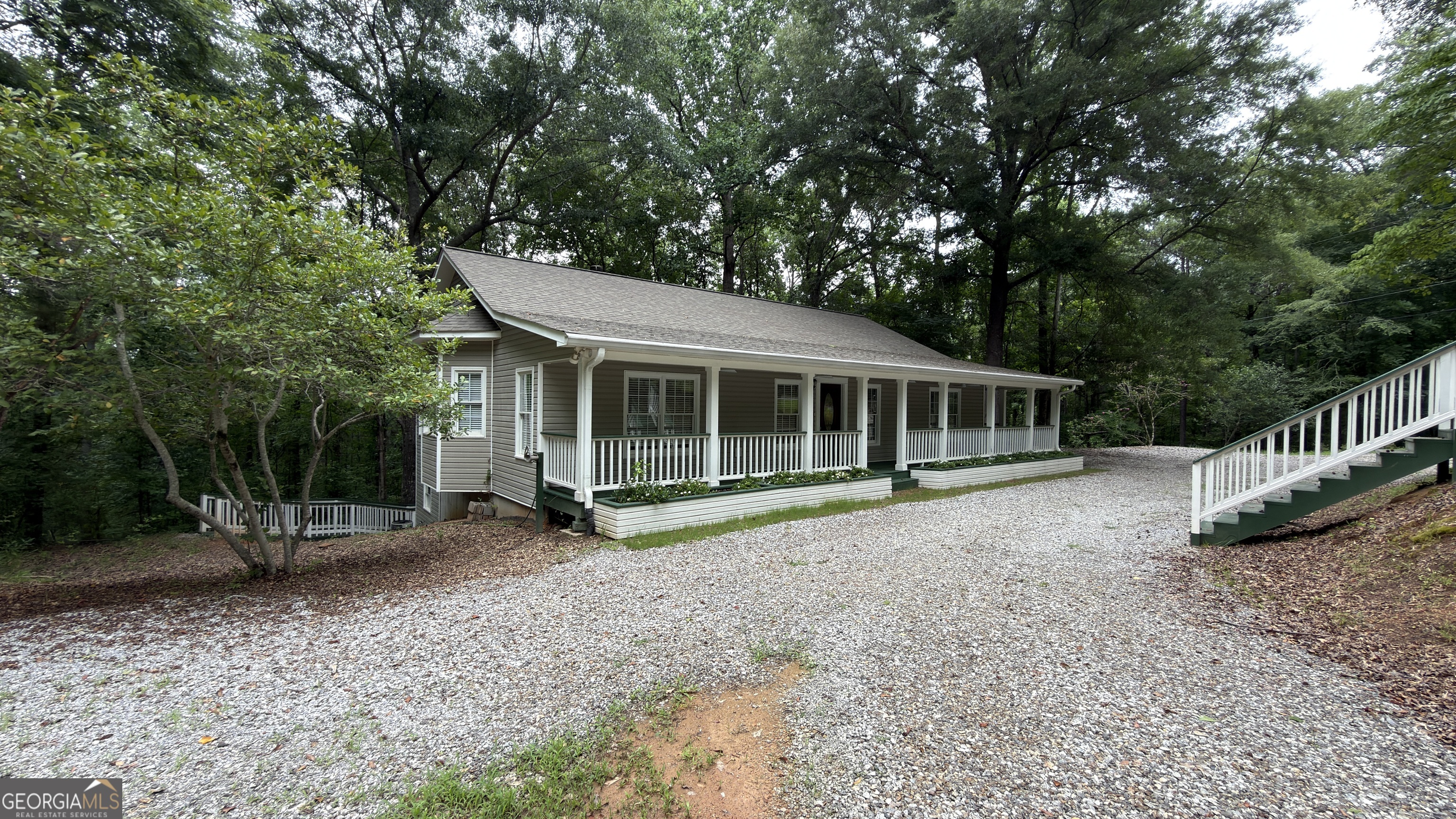 2477 Upper Big Springs Road Property Photo 2