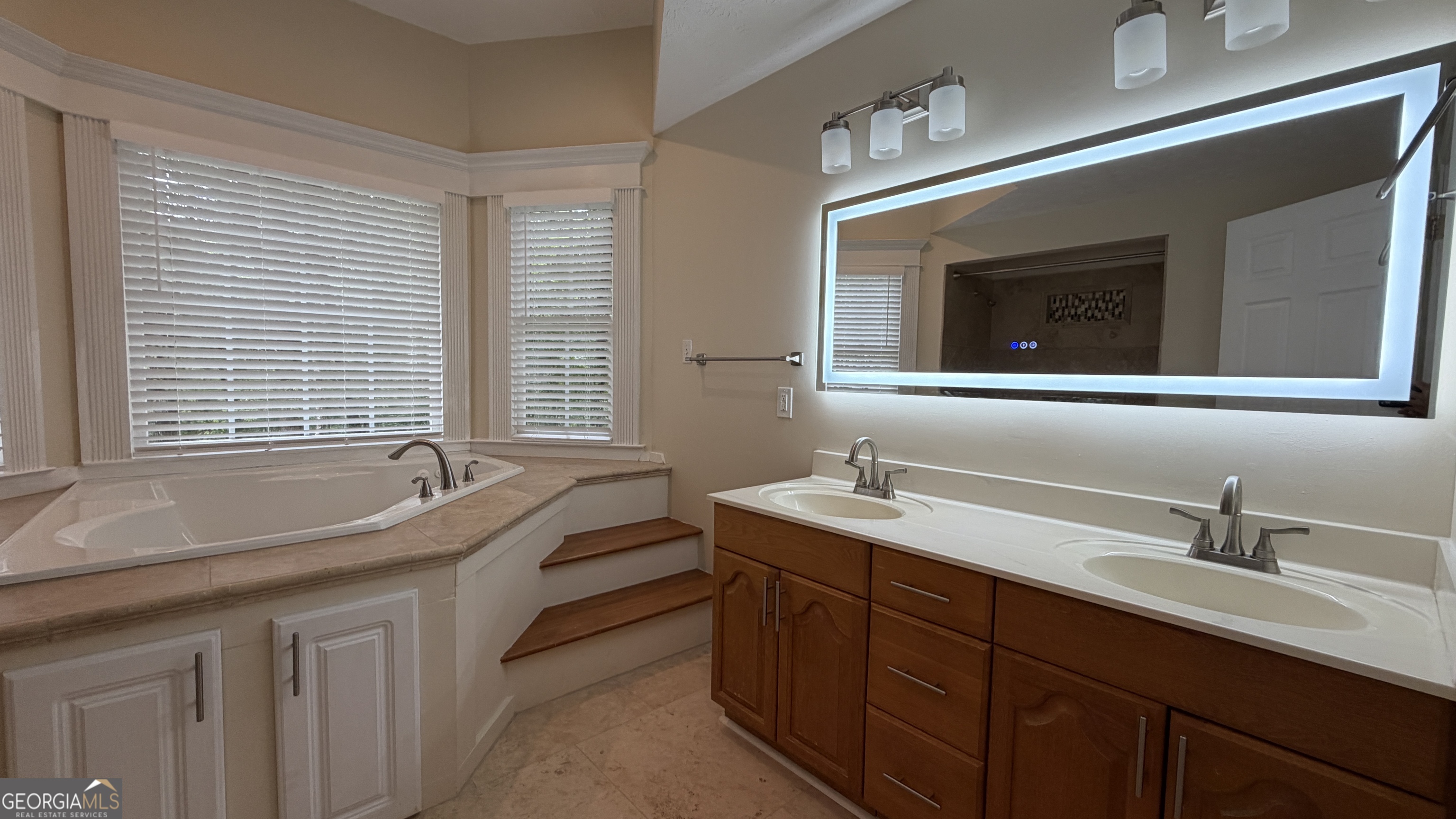 2477 Upper Big Springs Road Property Photo 12