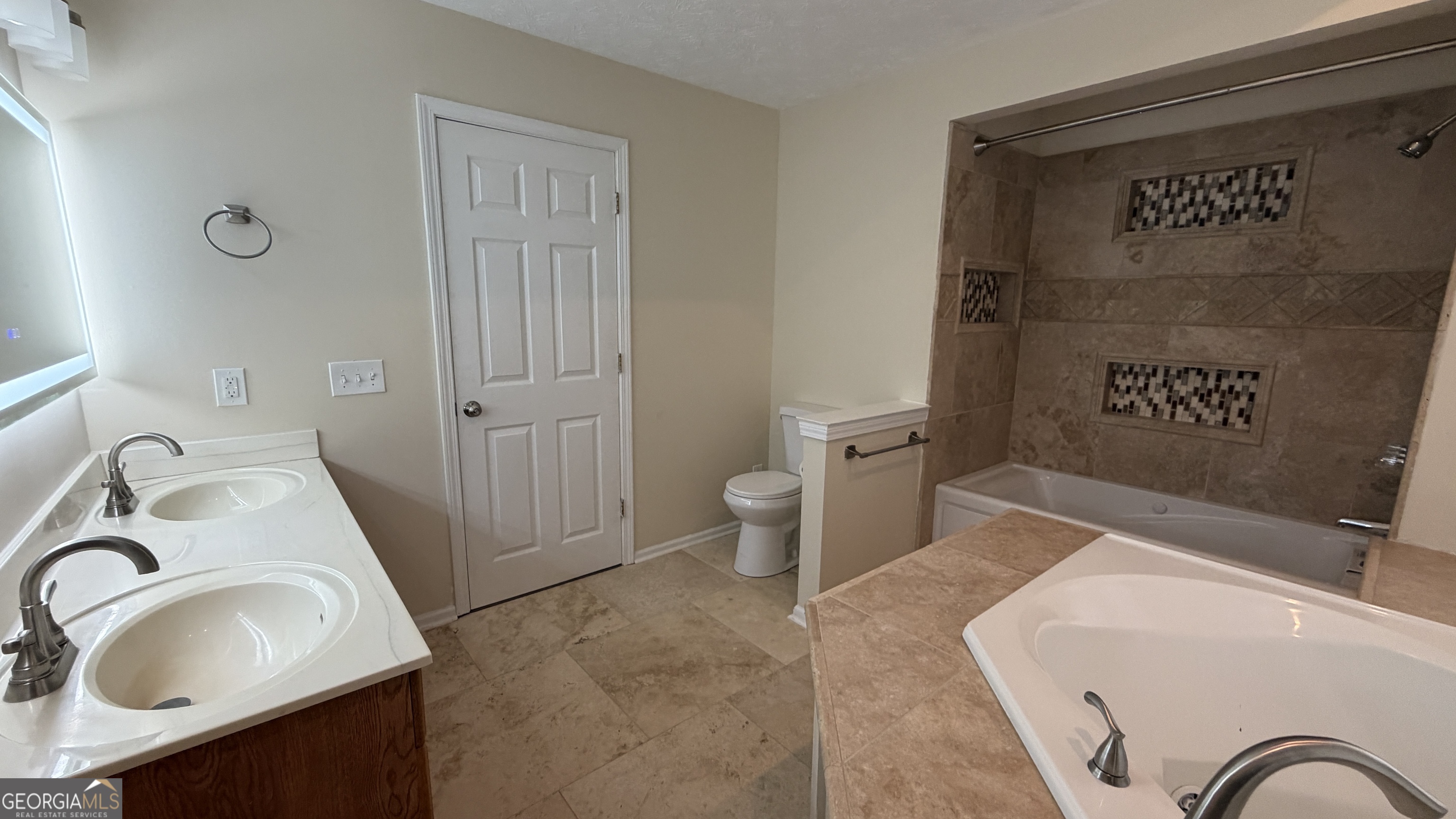 2477 Upper Big Springs Road Property Photo 13