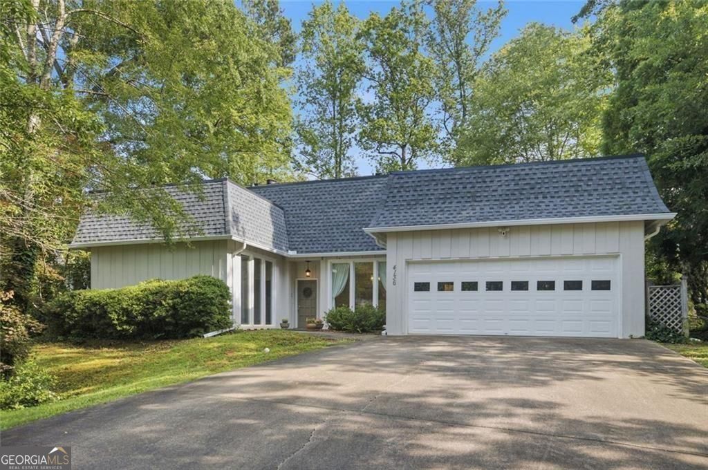 4136 Lakeshore Way Property Photo 1