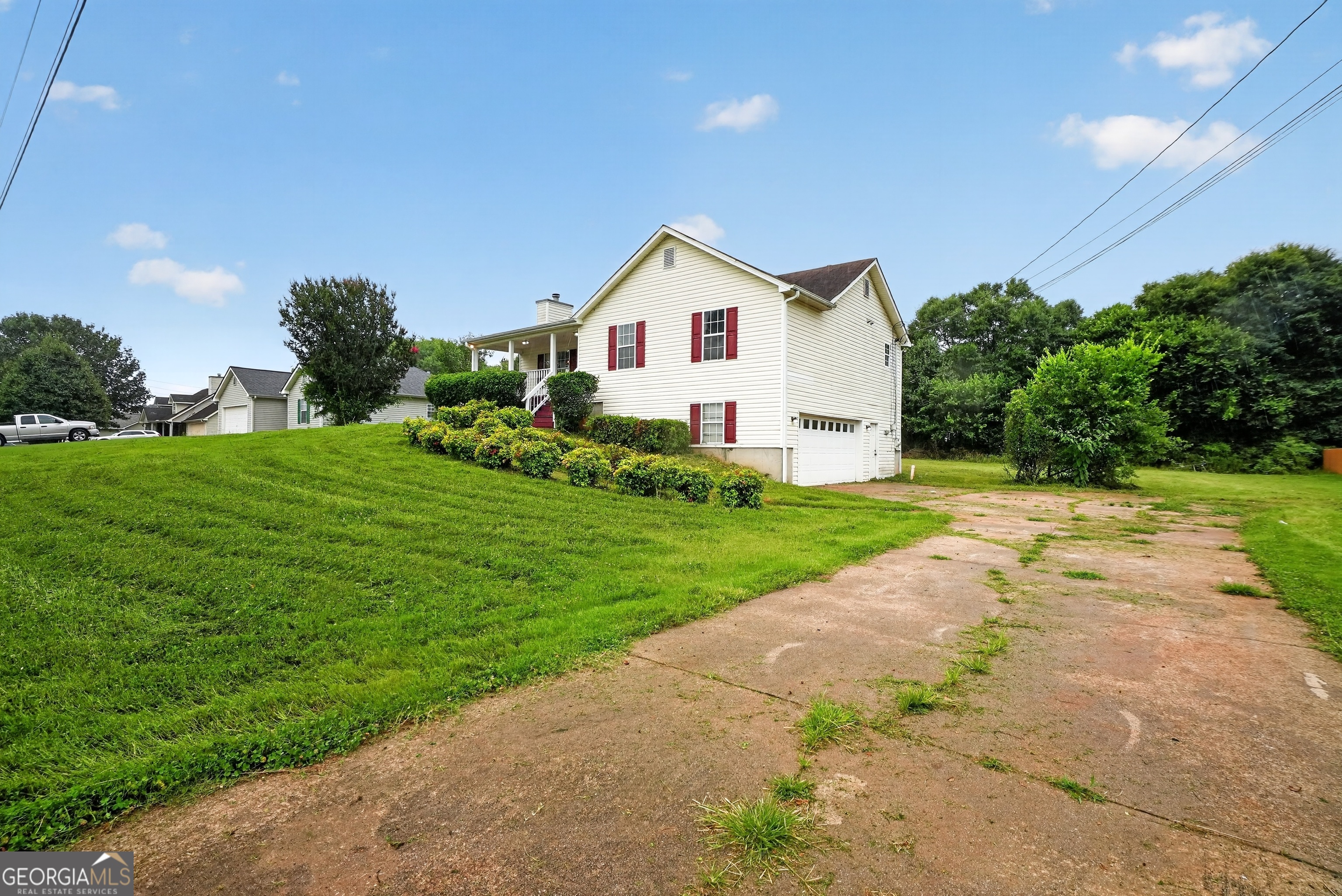 75 Linsley Way Property Photo 6